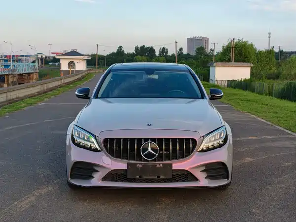 Mercedes-Benz C-Class 2019