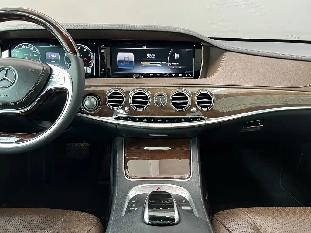 Mercedes-Benz S-Class 2017 — фото 23