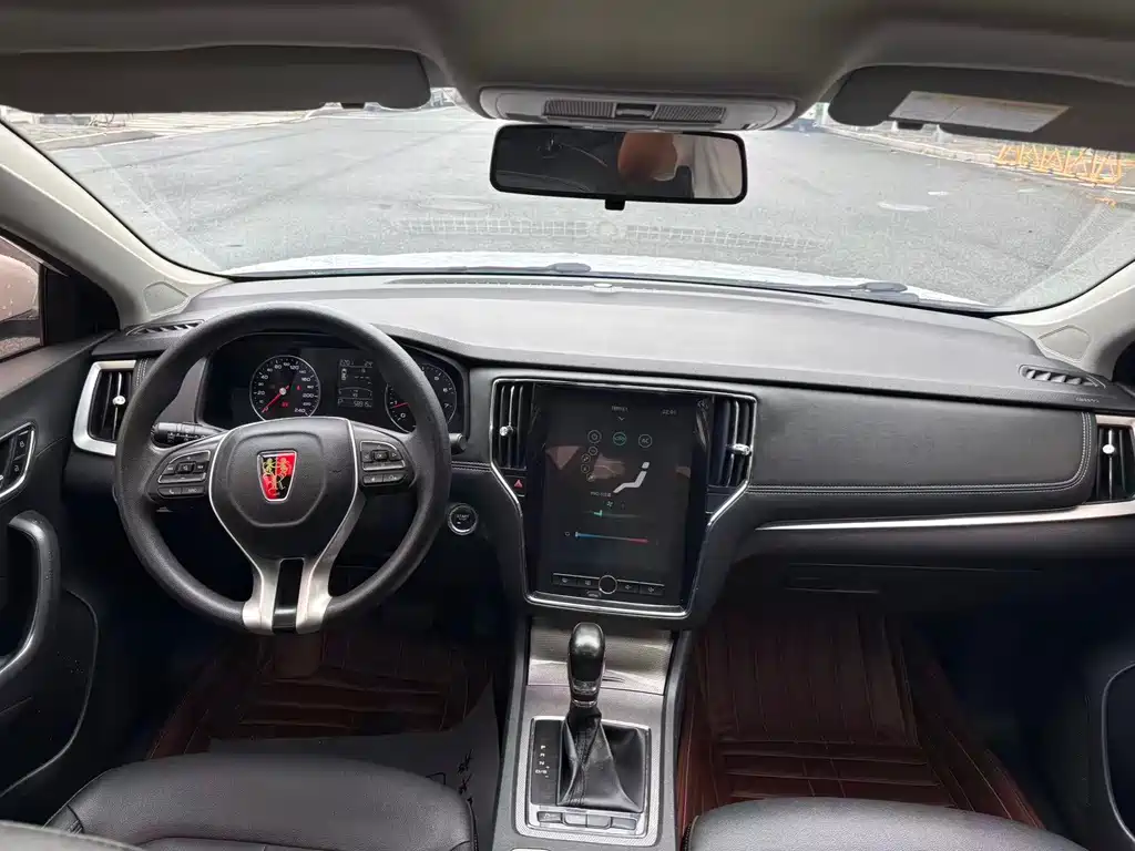 Roewe i6 Classic 2020 — фото 10