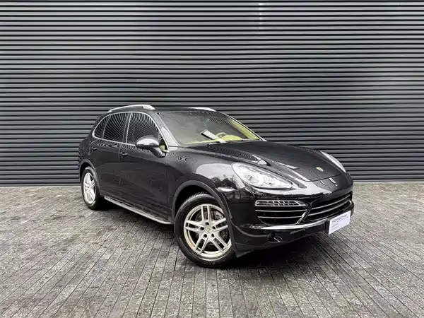 Porsche Cayenne 2014