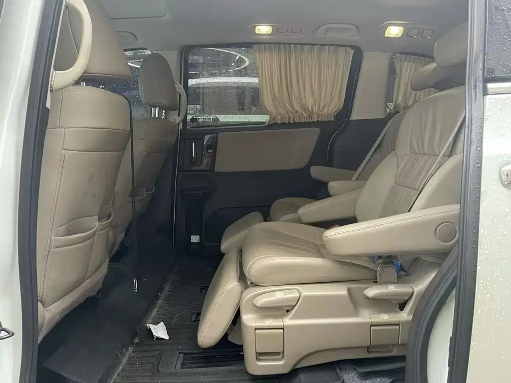 Honda Odyssey 2016