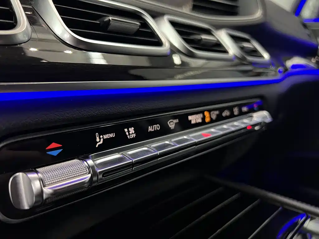 Mercedes-Benz GLS 2021 — фото 38