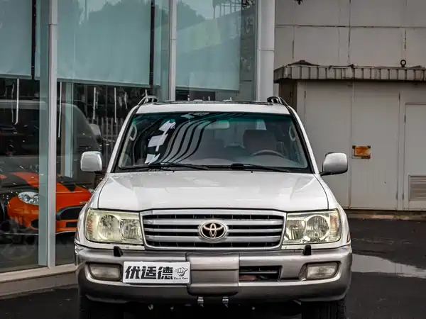 Toyota Land Cruiser 2015