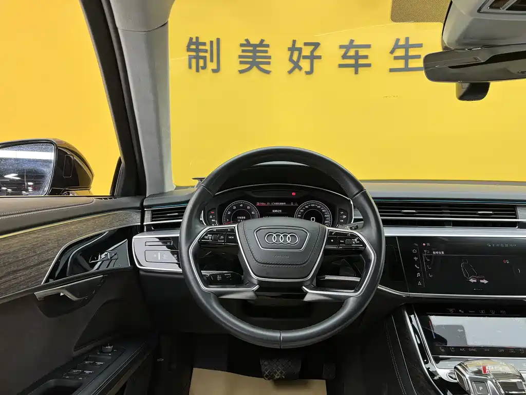 Audi A8 2023 — фото 10