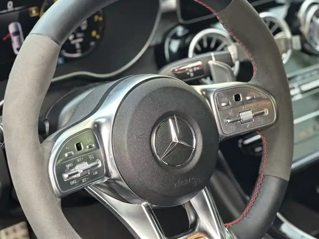 Mercedes-Benz C-Class AMG 2020 — фото 10