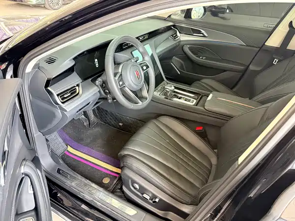 Hongqi H5 2024