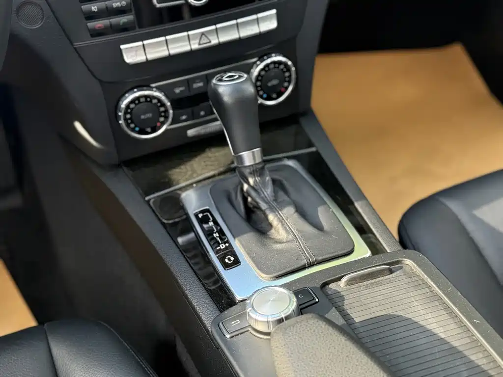 Mercedes-Benz C-Class 2012 — фото 15