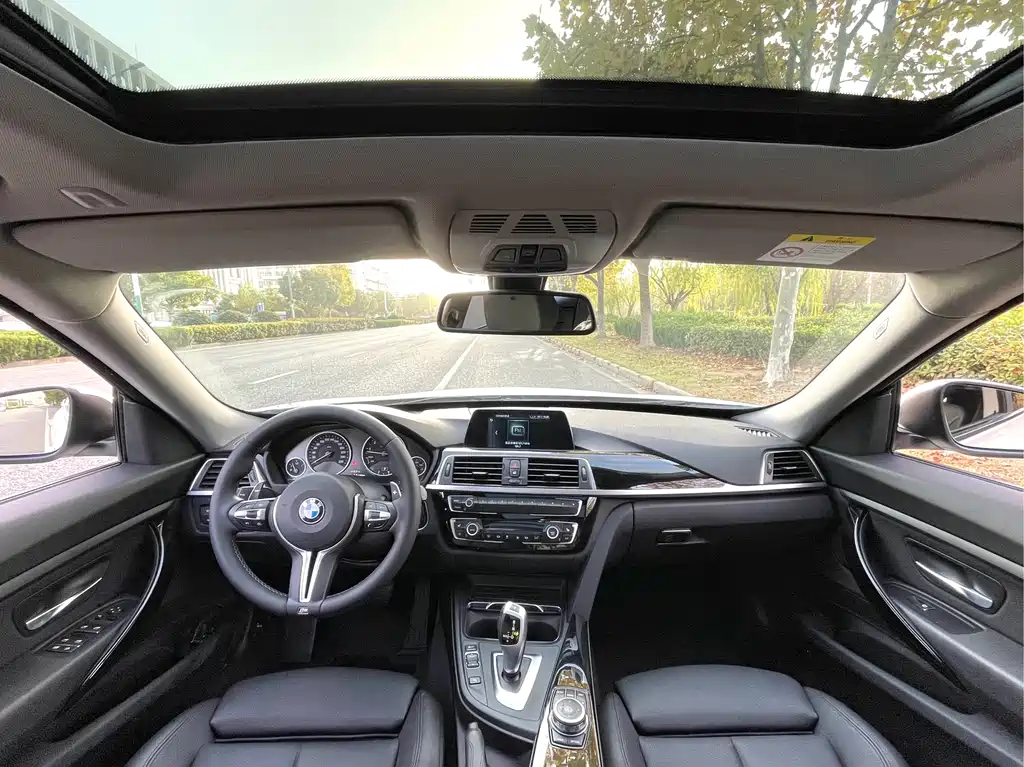 BMW 3 Series GT 2019 — фото 9