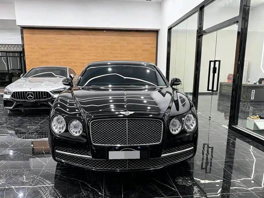 Bentley Flying Spur 2013 — фото 2