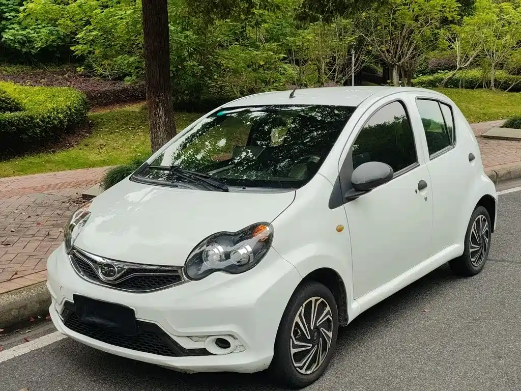 BYD F0 2018
