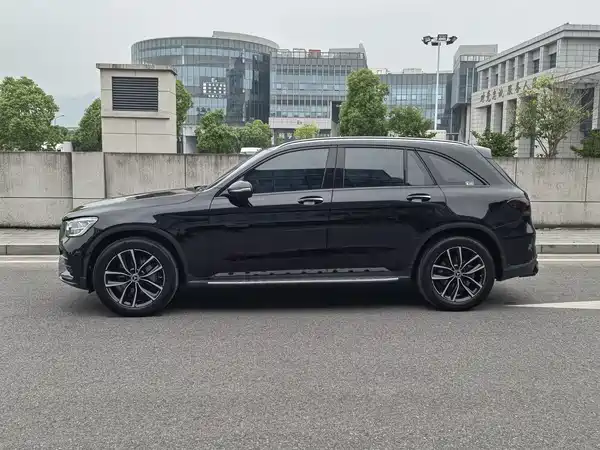 Mercedes-Benz GLC 2022