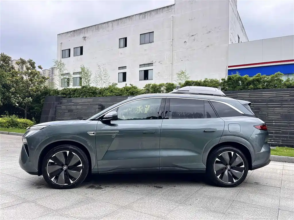 BYD Tang L 2025 — фото 12