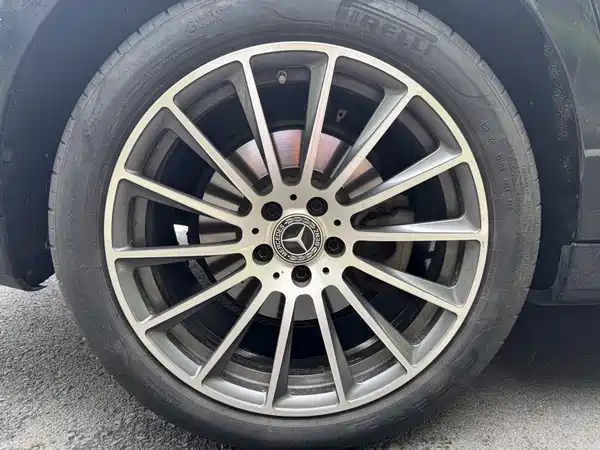 Mercedes-Benz E-Class 2024