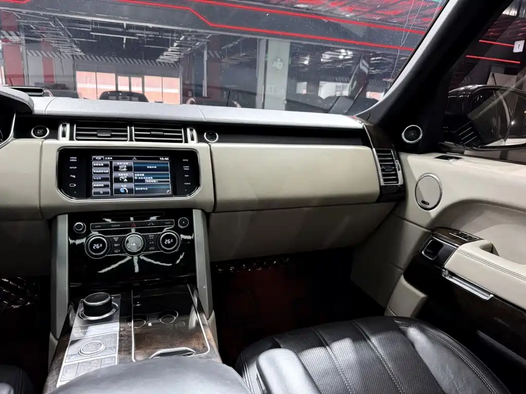 Land Rover Range Rover 2014 — фото 15