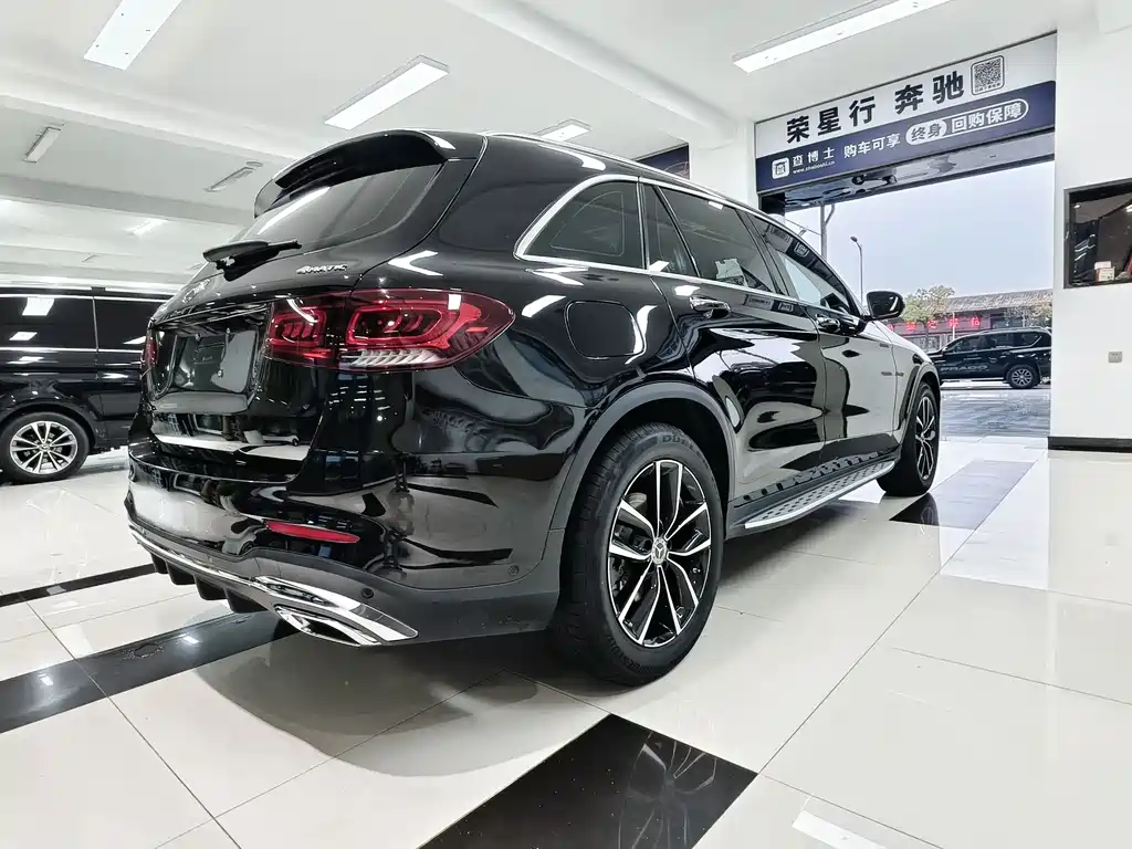 Mercedes-Benz GLC 2021 — фото 11