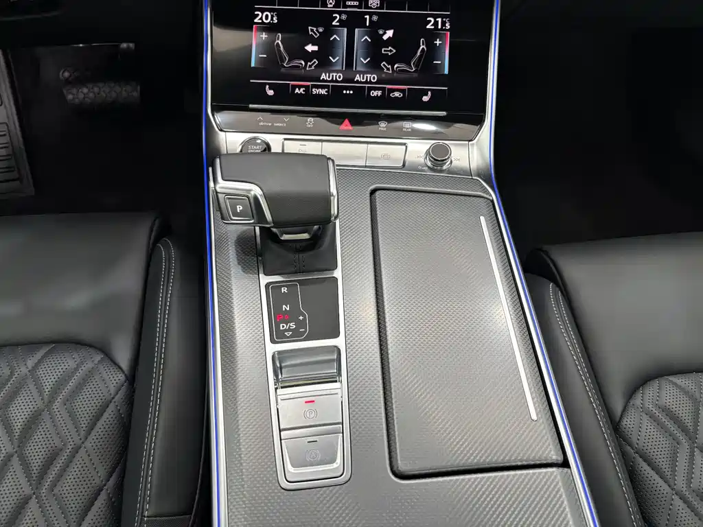 Audi A6L 2025 — фото 19