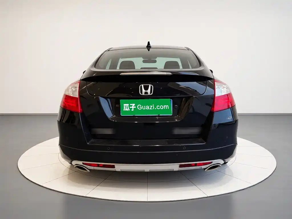 Honda Crosstour 2018 — фото 4