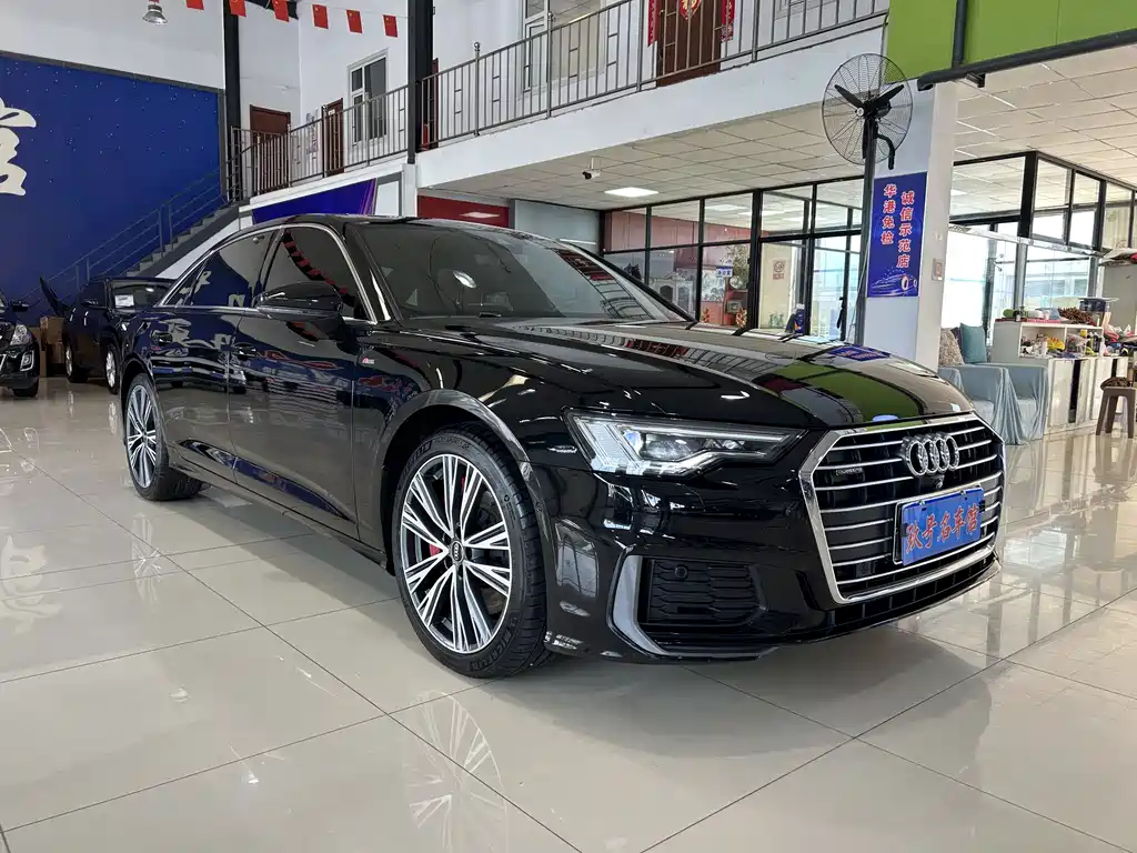 Audi A6L 2022