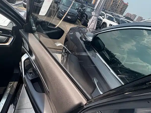 Jetour X70 PLUS 2021