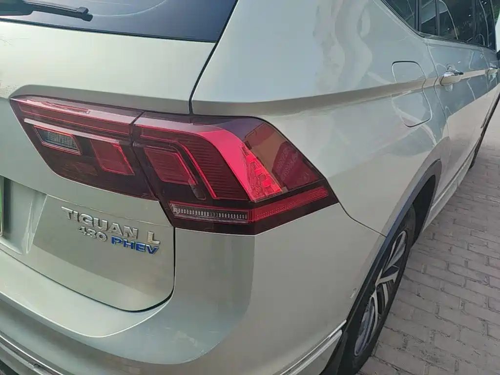 Volkswagen Tiguan L Plug-In Hybrid 2020 — фото 8