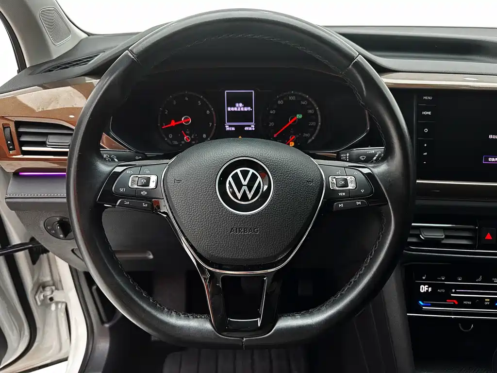 Volkswagen Tharu 2022 — фото 10