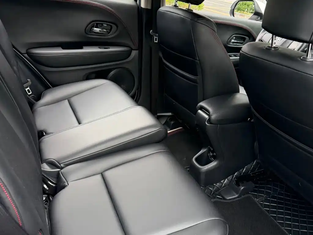 Honda Vezel 2021 — фото 10