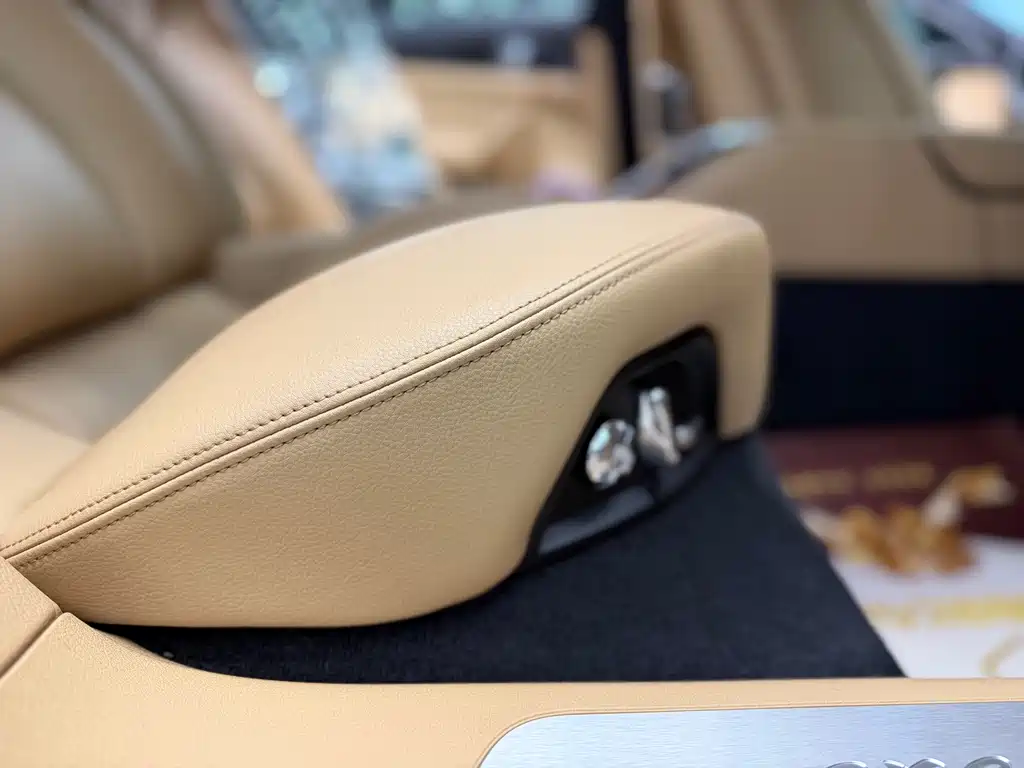 Porsche Panamera 2018 — фото 11