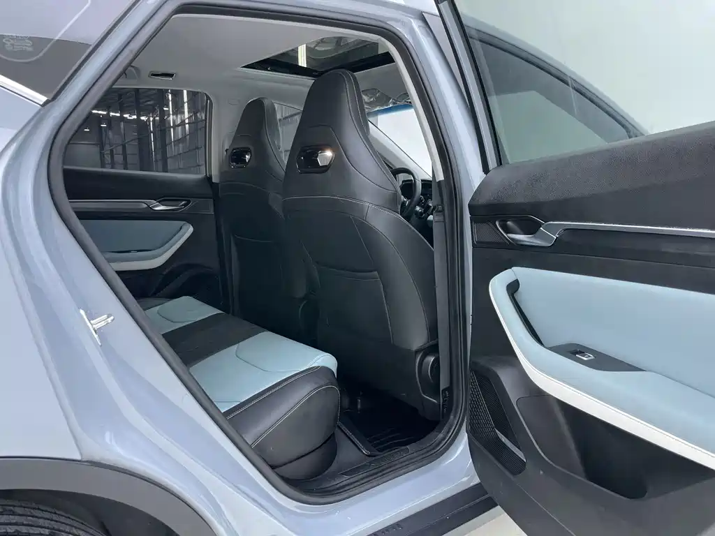 Geely Emgrand S 2024 — фото 16