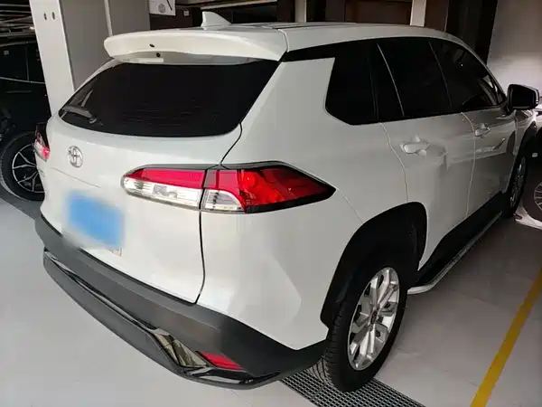 Toyota Frontlander 2023