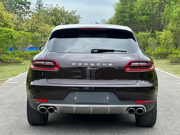 Porsche Macan 2015