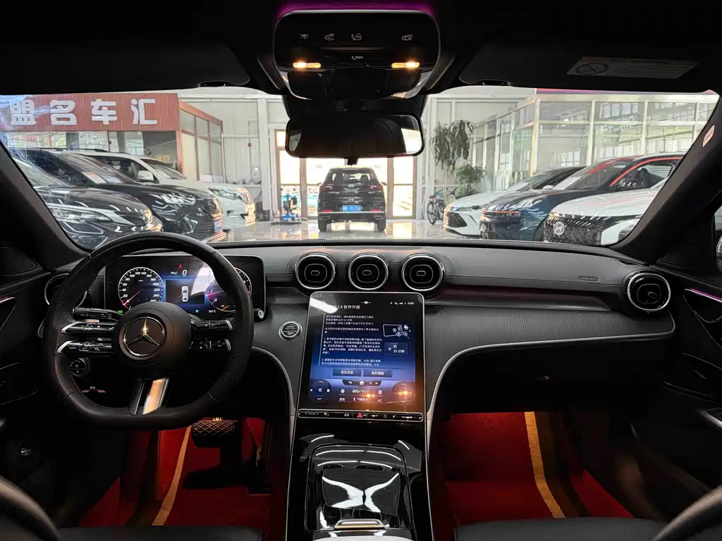Mercedes-Benz C-Class 2023 — фото 13