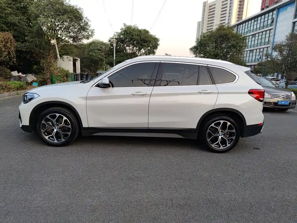 BMW X1 2023 — фото 14