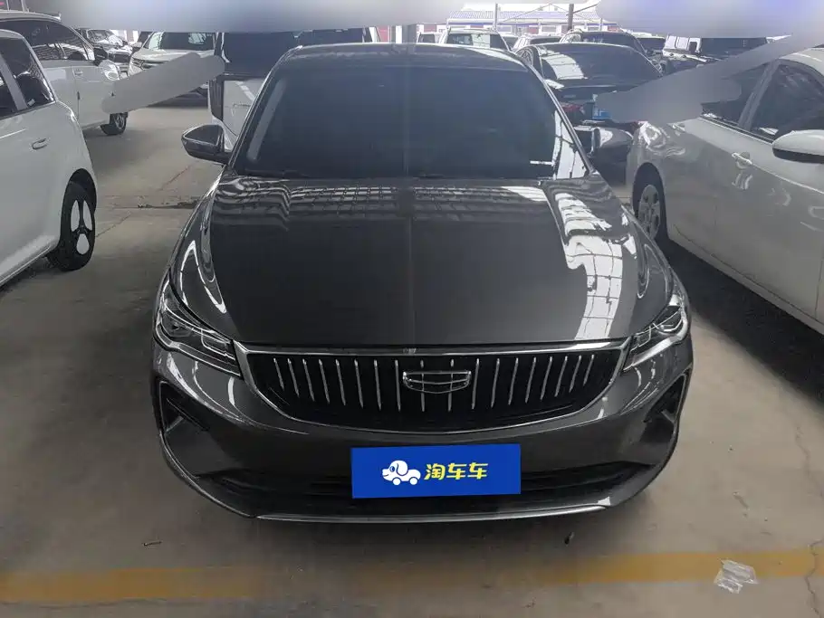 Geely Emgrand 2024