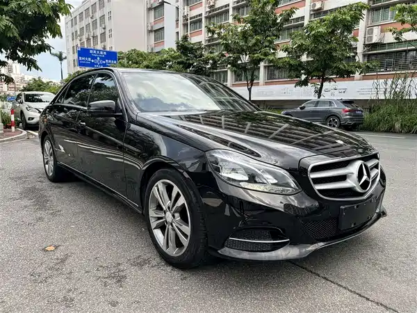 Mercedes-Benz E-Class 2015