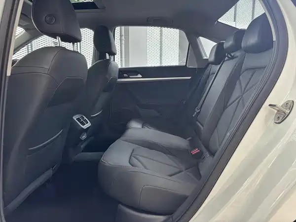 Volkswagen Lavida 2024