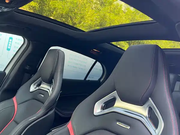Mercedes-Benz GLA AMG 2016