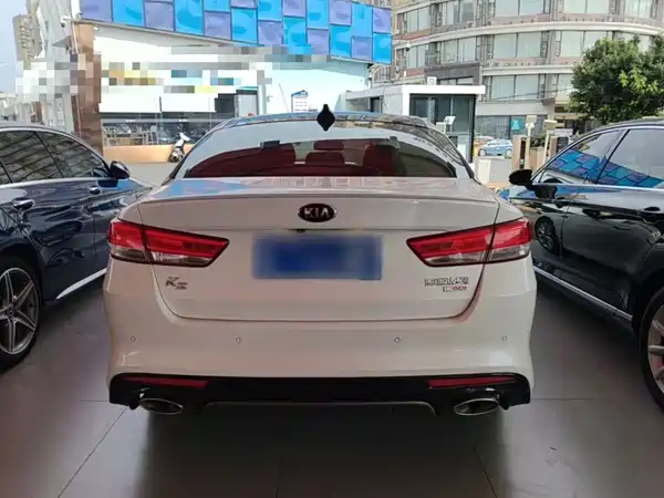 Kia K5 2015