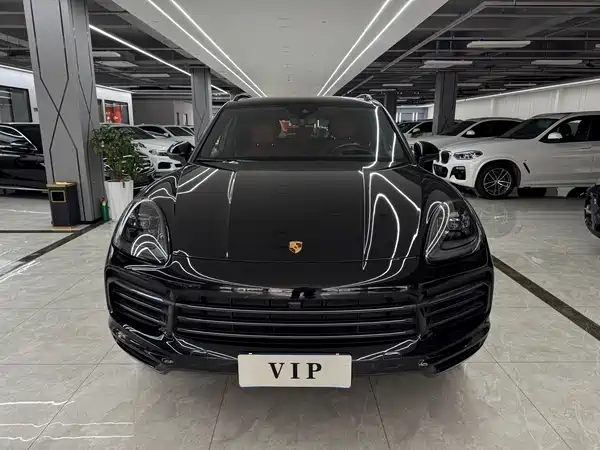 Porsche Cayenne 2023