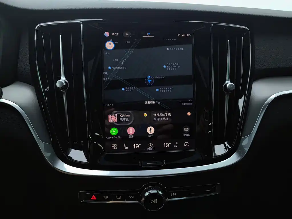Volvo S60 2023 — фото 25