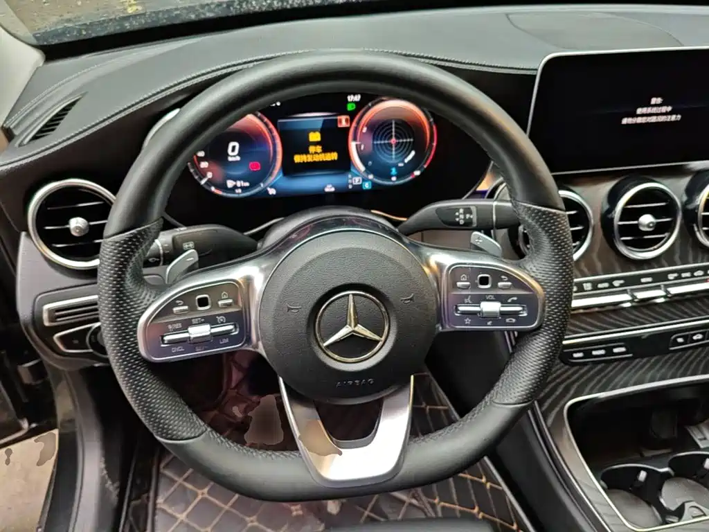 Mercedes-Benz C-Class 2021 — фото 11