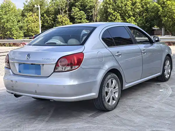 Volkswagen Lavida 2010