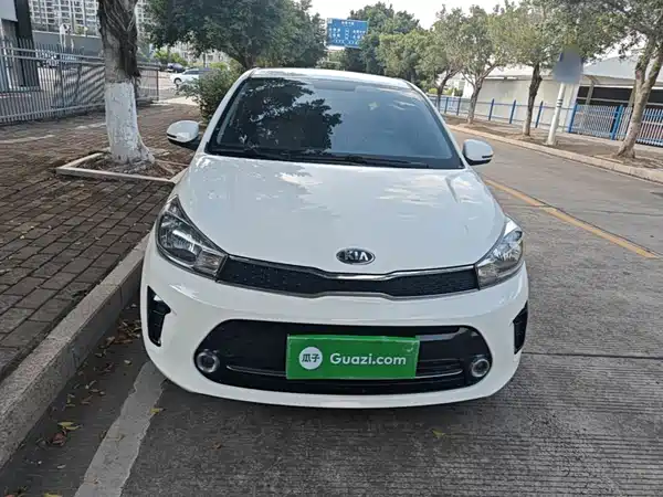 Kia Pegas 2019