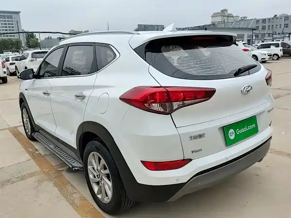 Hyundai Tucson 2015