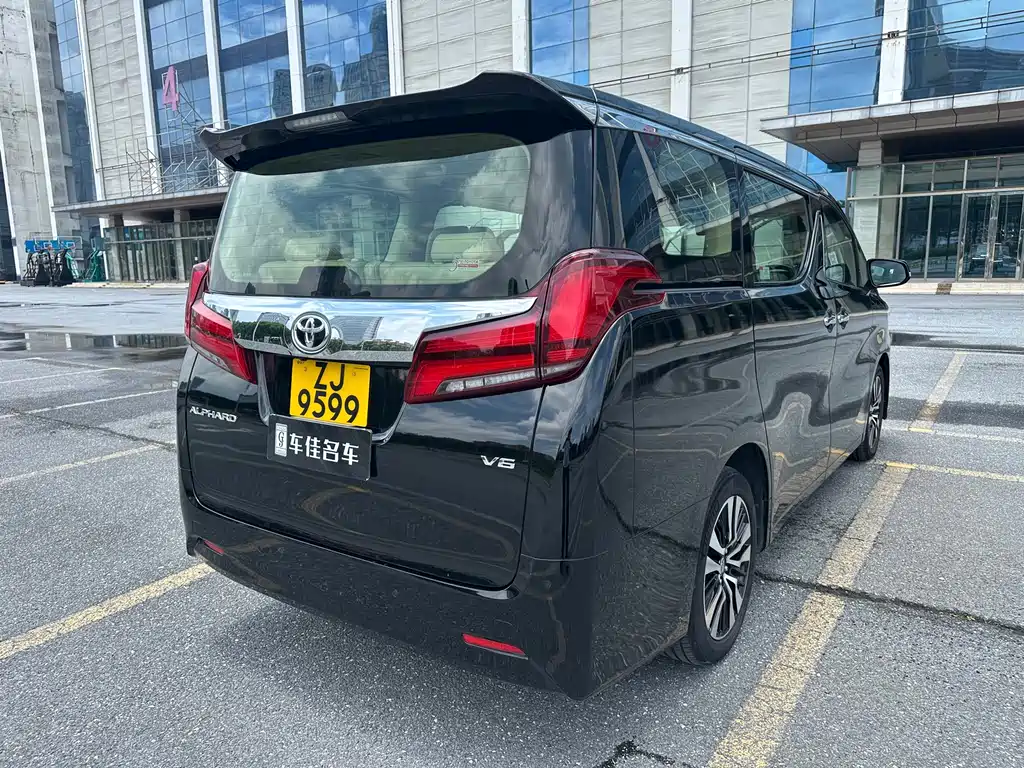 Toyota Alphard 2019 — фото 6