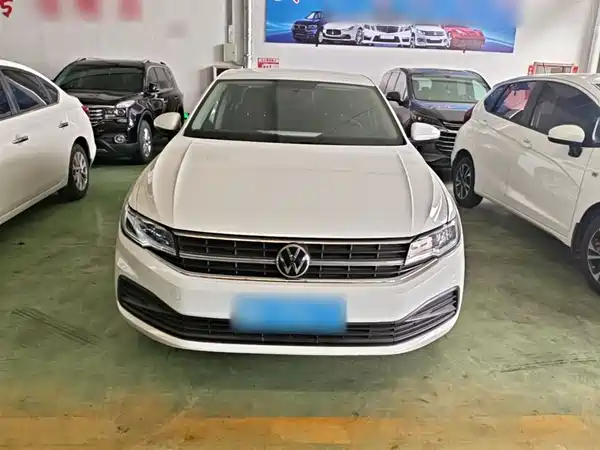 Volkswagen Bora 2021