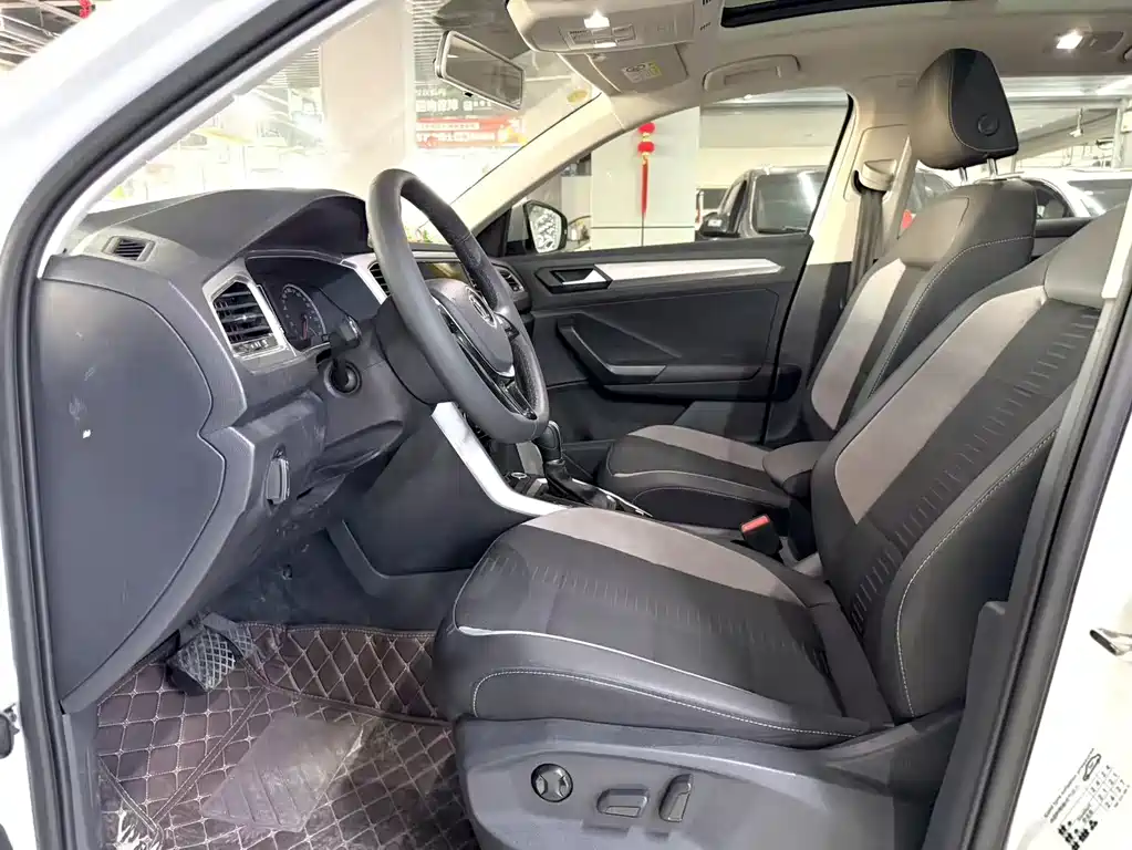 Volkswagen T-Roc 2022