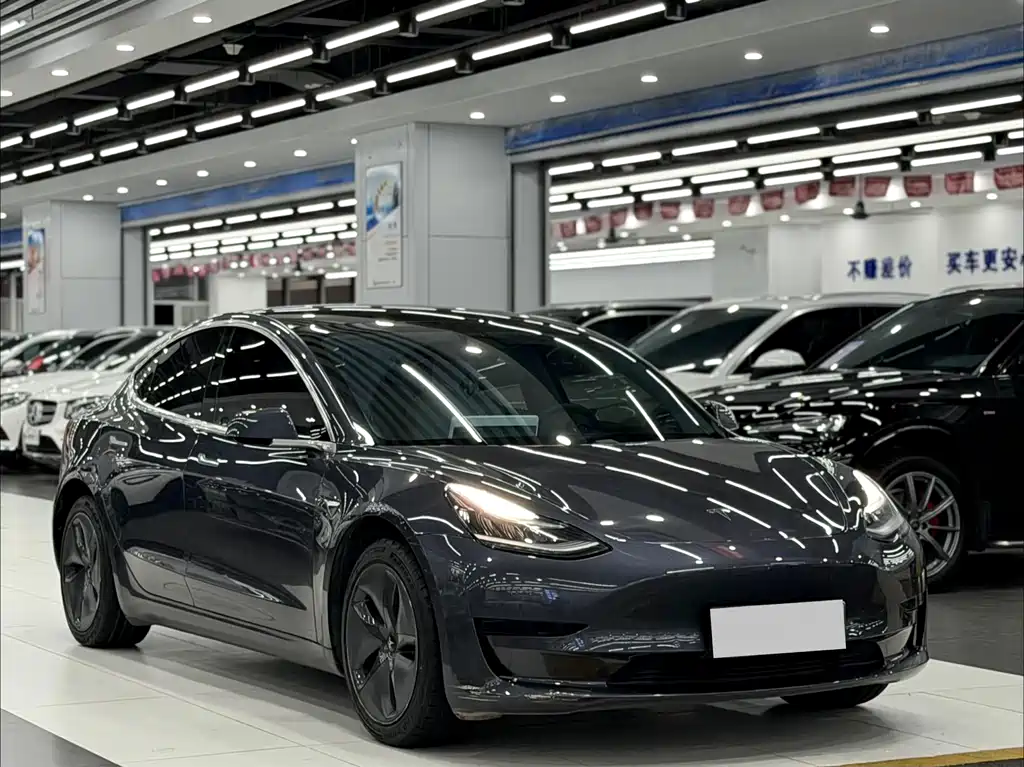 Tesla Model 3 2020 — фото 3