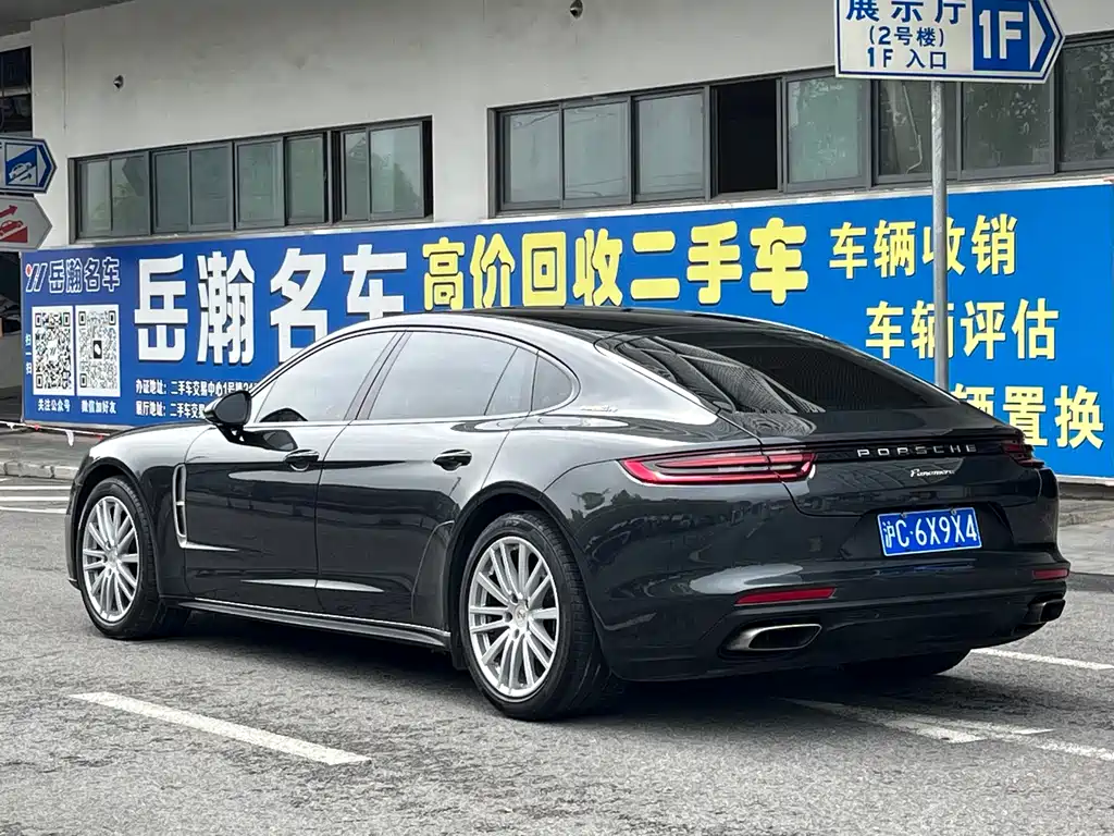 Porsche Panamera 2020 — фото 11