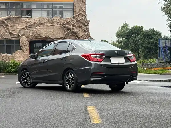 Honda Crider 2014