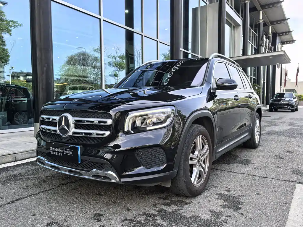 Mercedes-Benz GLB 2021 — фото 19